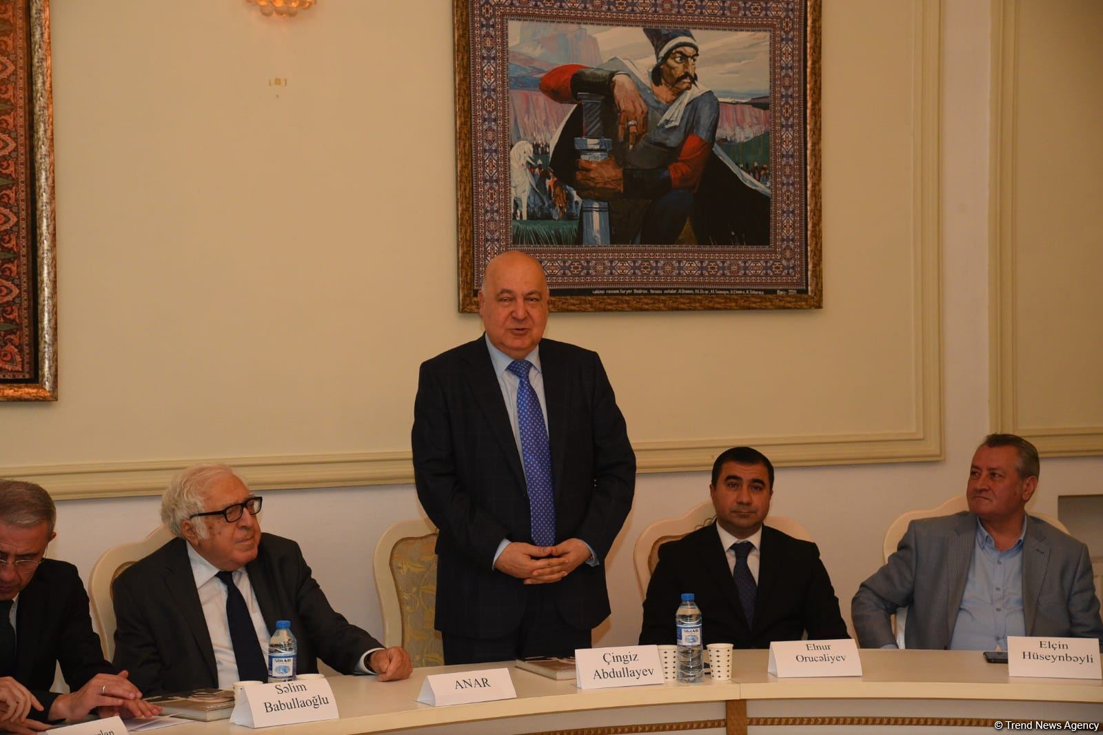 “Ulu Öndər silahdaşlarının xatirələrində" adlı kitab ictimaiyyətə təqdim olunub (FOTO)