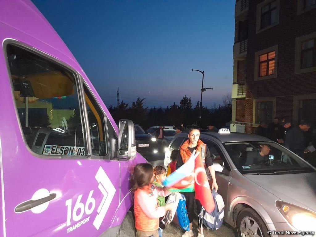 Daha 127 nəfər doğma Ağalıya yola salınıb (FOTO/VİDEO)