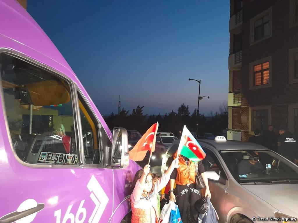 Daha 127 nəfər doğma Ağalıya yola salınıb (FOTO/VİDEO)