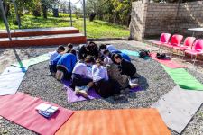 YARAT “İncə müşahidələr” adlı səyyar qrup sərgisini İvanovka kəndində təqdim edib (FOTO)