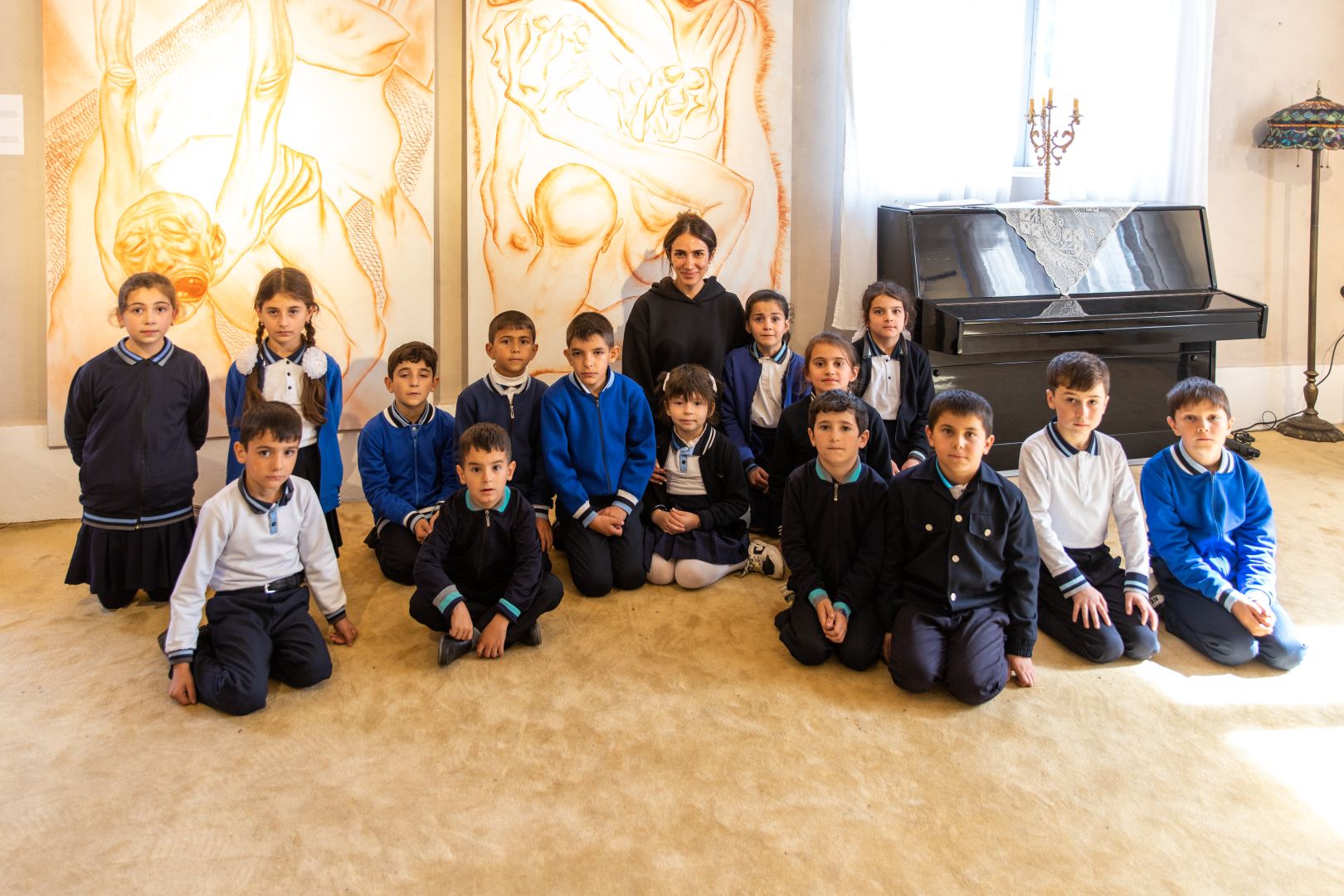 YARAT “İncə müşahidələr” adlı səyyar qrup sərgisini İvanovka kəndində təqdim edib (FOTO)