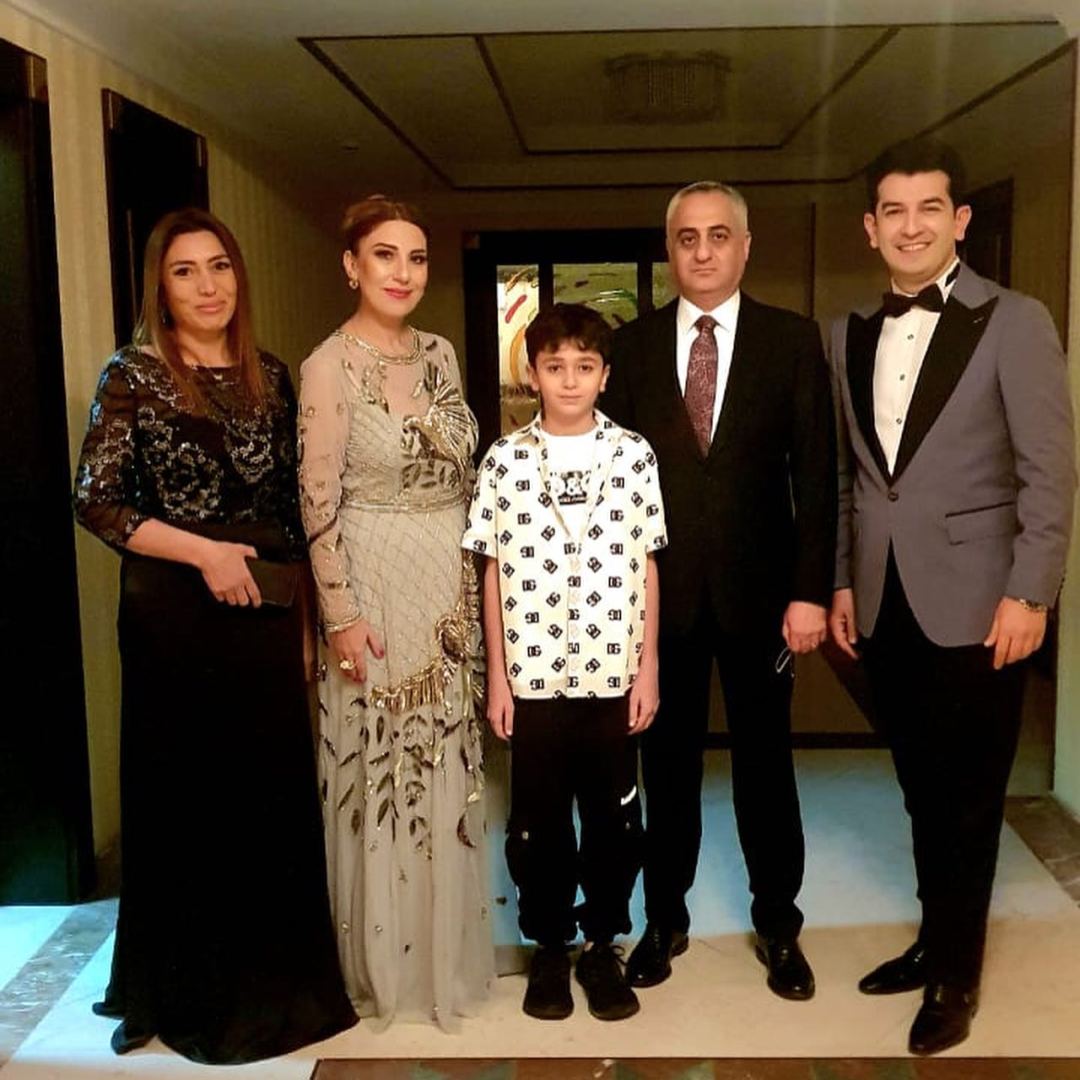 Fidan Hacıyevanın Naxçıvandakı konserti anşlaqla keçdi, oğul anasının yolu ilə gedir (FOTO/VİDEO)