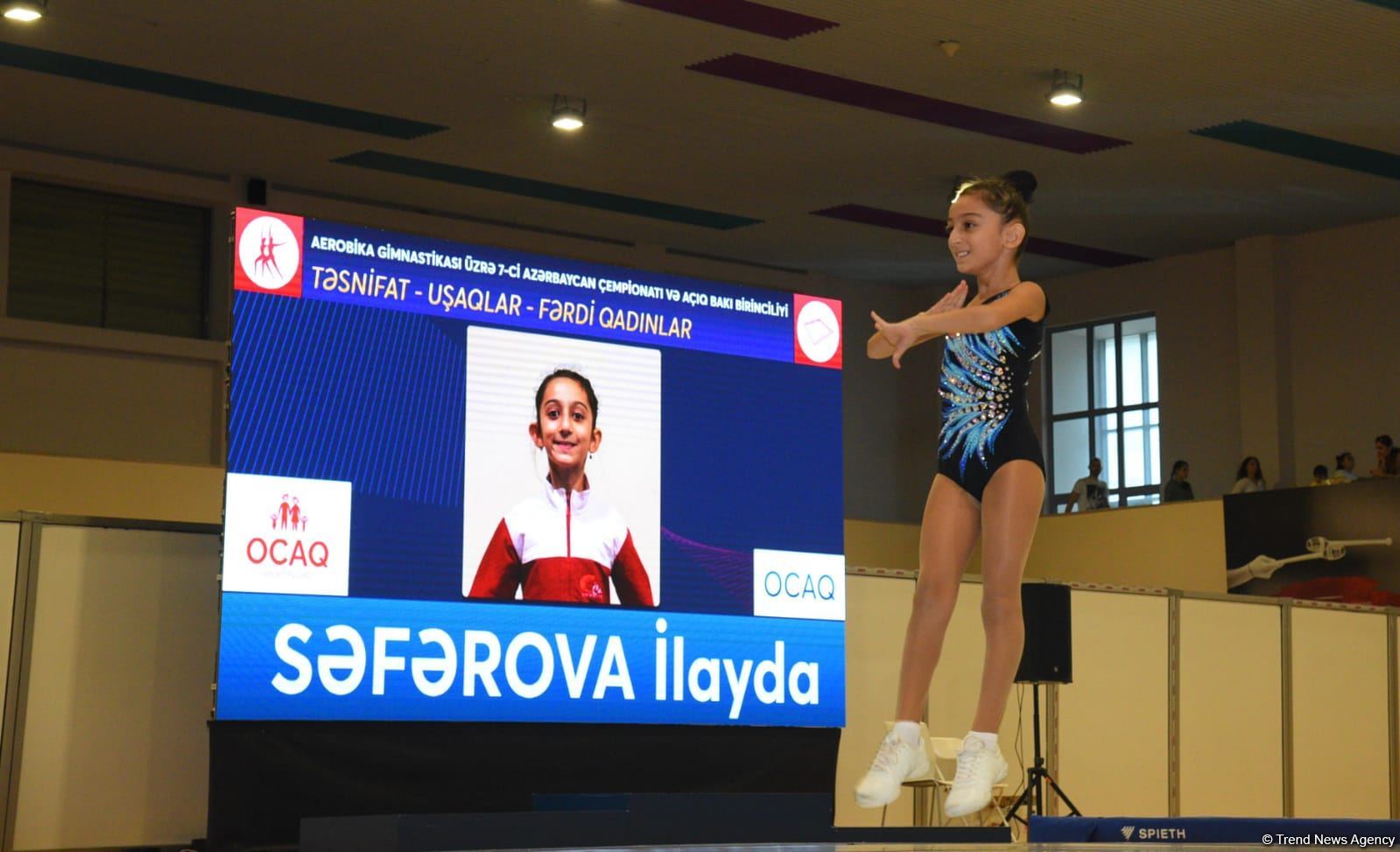 Aerobika və akrobatika gimnastikası üzrə Azərbaycan çempionatı və Bakı birinciliklərinin yarışlarına start verilib (FOTO)