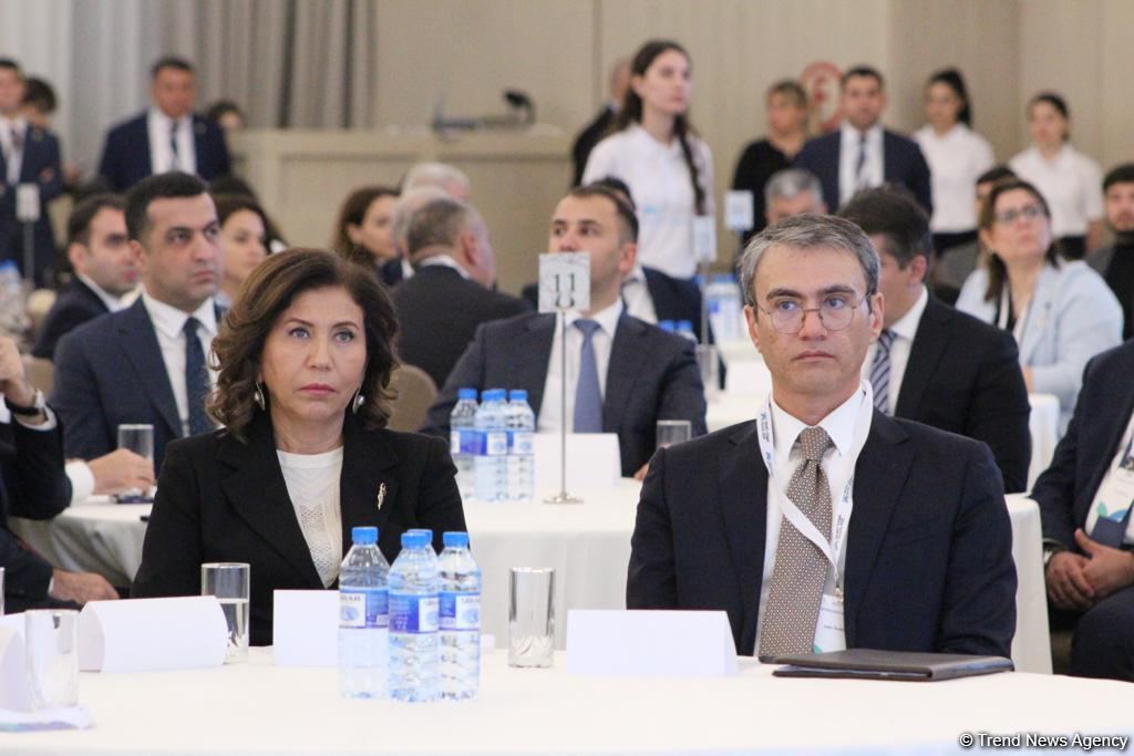 Təhsilin İnkişafı Forumu keçirilib (FOTO) (ƏLAVƏ OLUNUB)