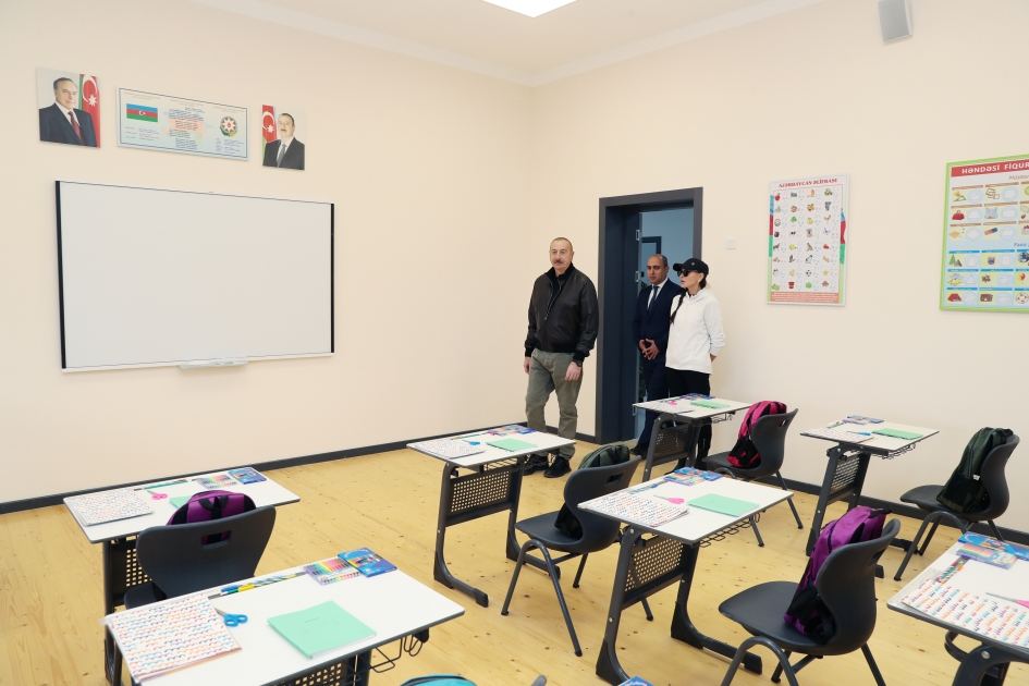Prezident İlham Əliyev və Birinci xanım Mehriban Əliyeva Şuşa şəhəri 1 nömrəli tam orta məktəbin açılışında iştirak ediblər (FOTO) (YENİLƏNİB)