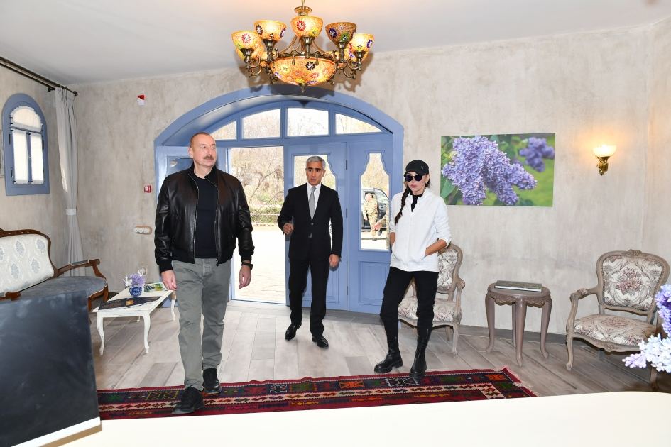 Prezident İlham Əliyev və Birinci xanım Mehriban Əliyeva Şuşada “Yasəmən” otelinin açılışında iştirak ediblər (YENİLƏNİB) (FOTO)