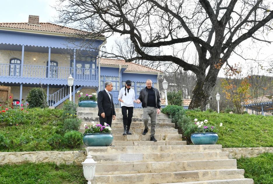 Prezident İlham Əliyev və Birinci xanım Mehriban Əliyeva Şuşada “Yasəmən” otelinin açılışında iştirak ediblər (YENİLƏNİB) (FOTO)