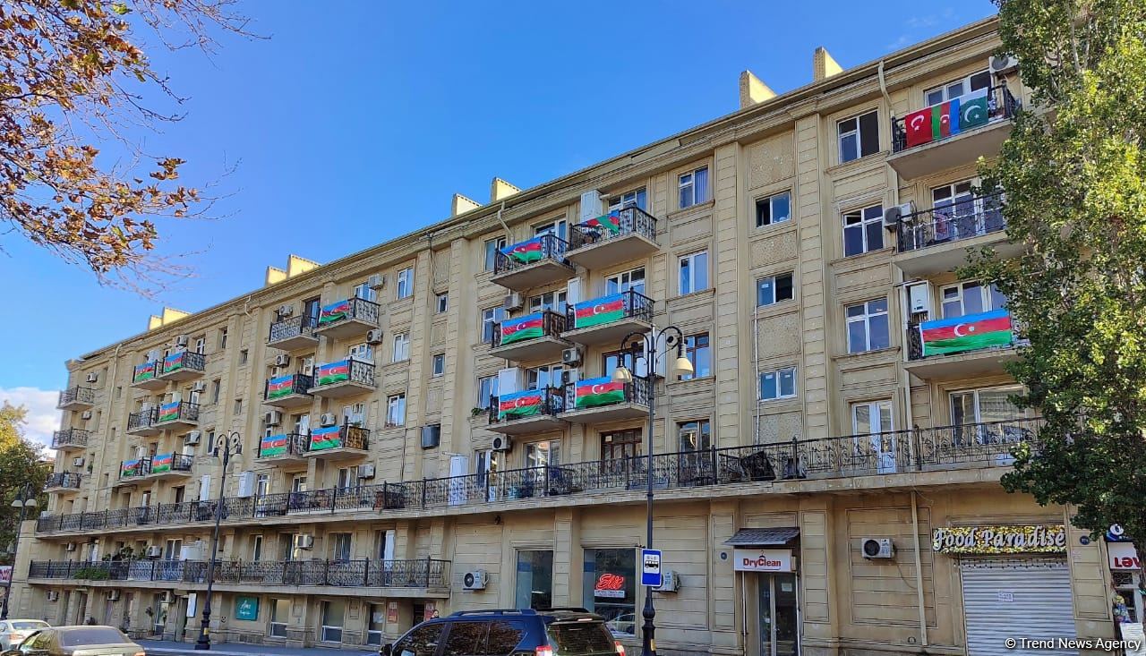 Bakı Zəfər Gününə belə hazırlaşır (FOTOSESSİYA)