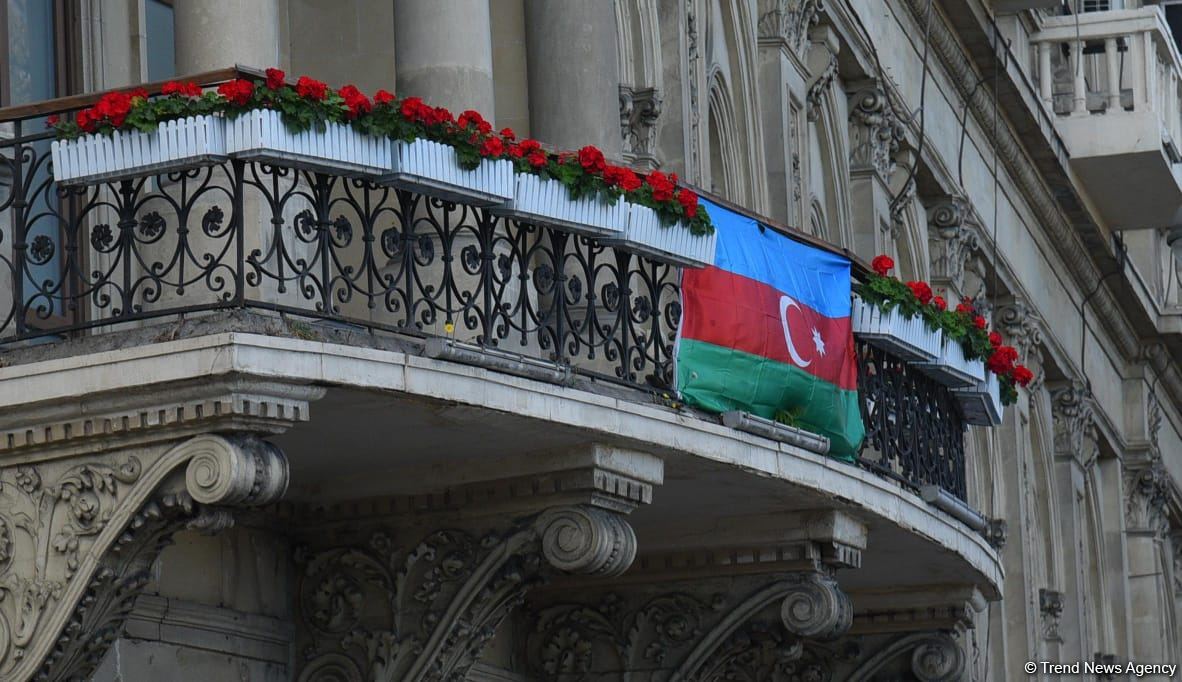 Bakı Zəfər Gününə belə hazırlaşır (FOTOSESSİYA)