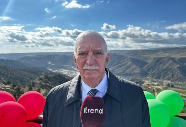 Bu gün üçün şəhidlərimizə, qazilərimizə, Prezident İlham Əliyevə minnətdarıq - Laçın sakini