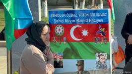 Xalq şəhidlərini ziyarət edir - İkinci Şəhidlər xiyabanından VİDEOREPORTAJ (FOTO)