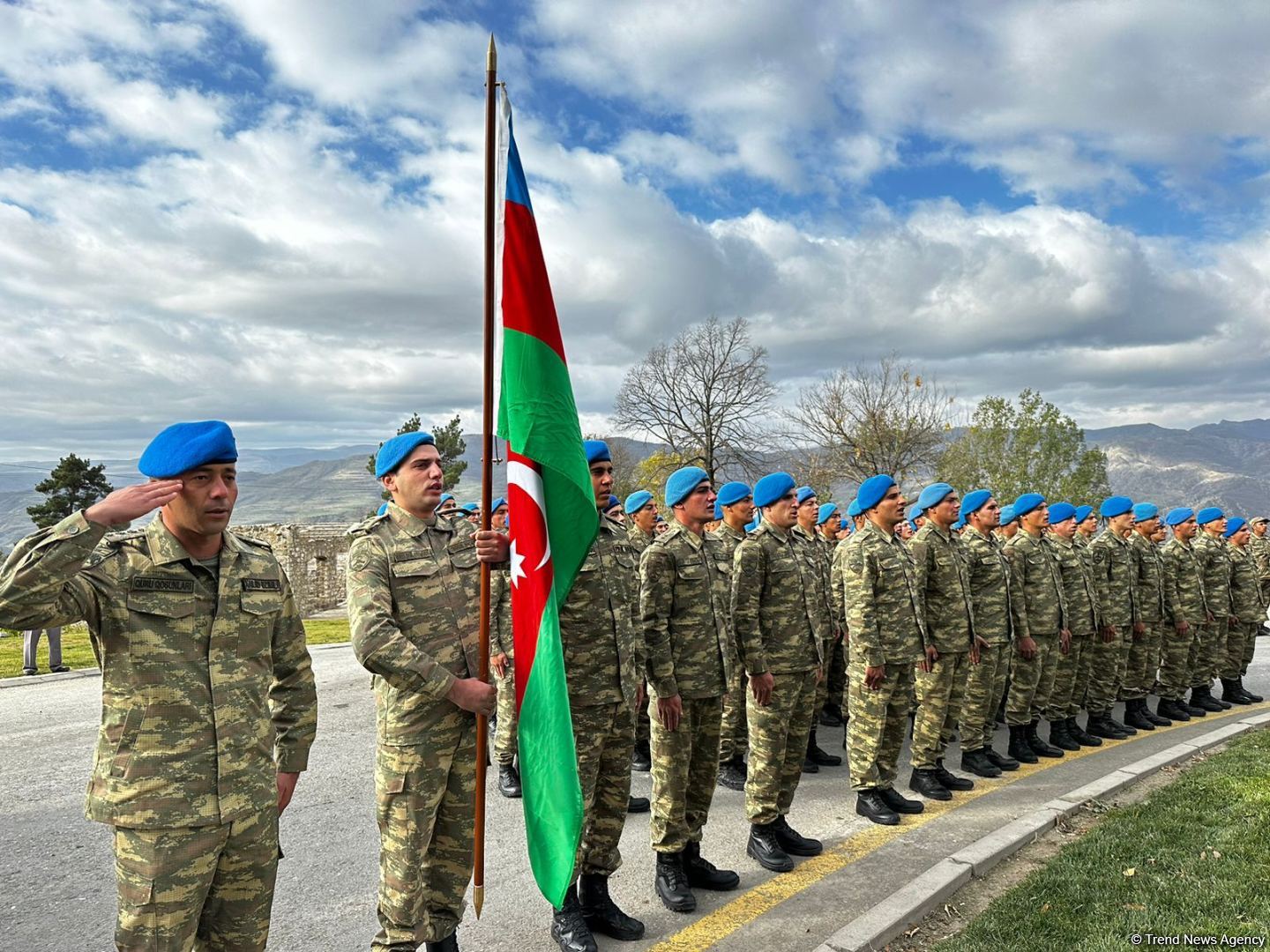 Laçında Zəfər günü ilə bağlı yürüş keçirilib (FOTO)