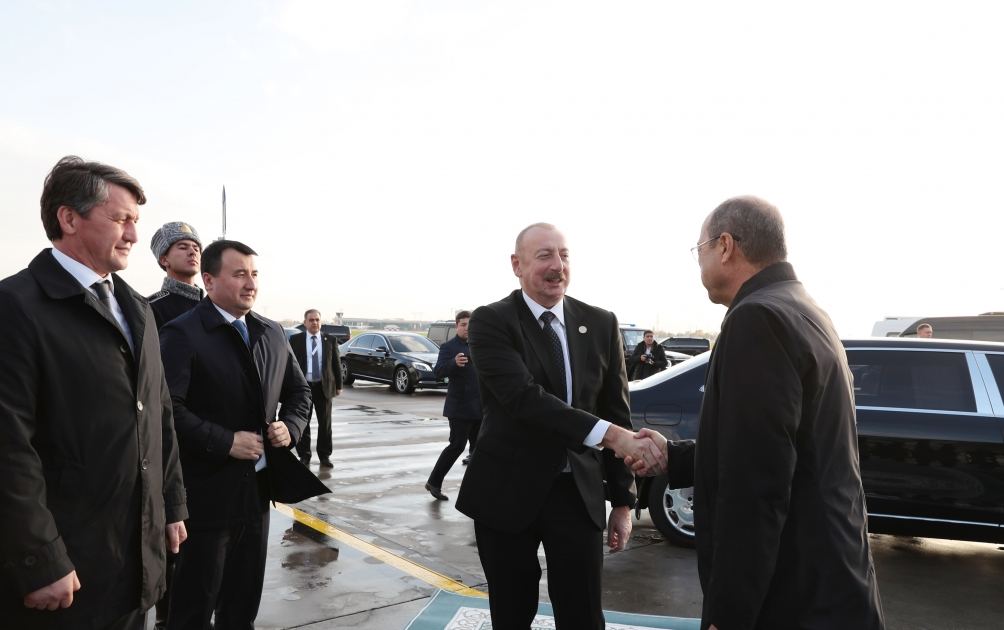 Prezident İlham Əliyevin Özbəkistana səfəri başa çatıb (FOTO)