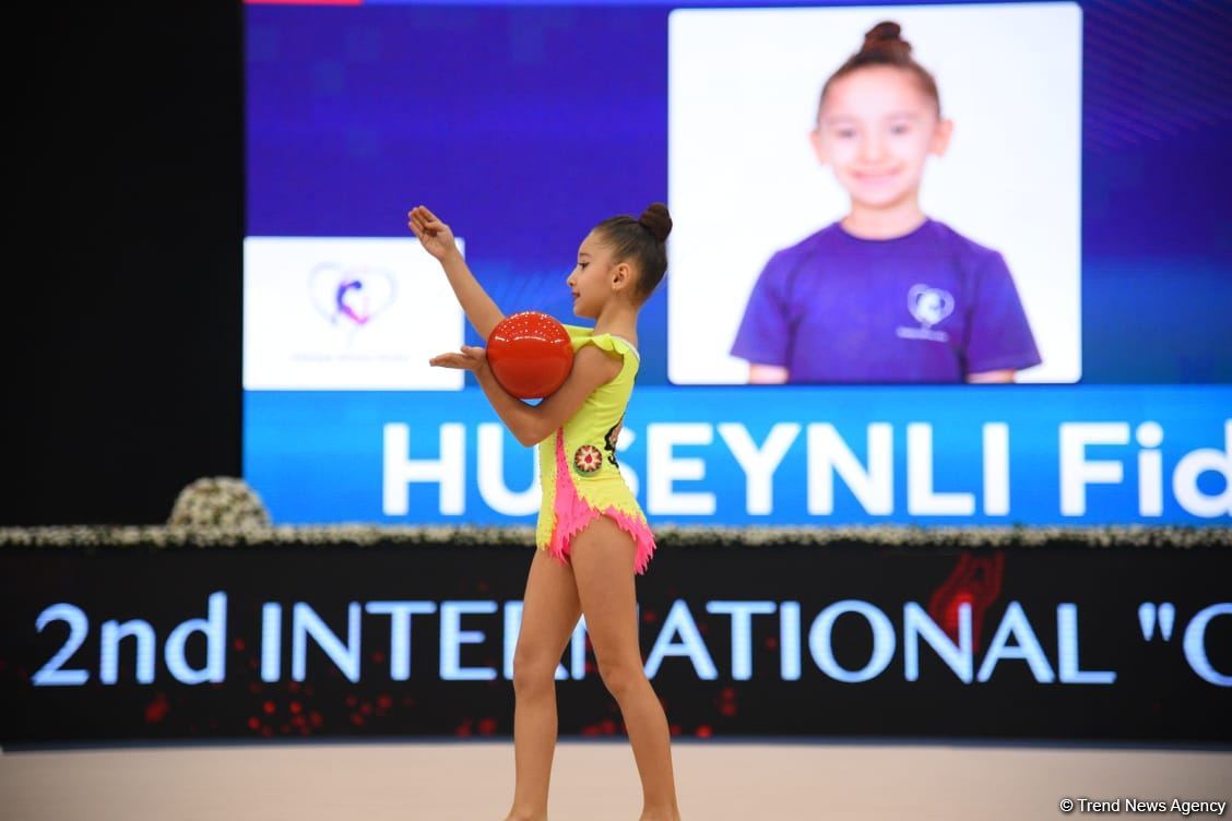 Bədii gimnastika üzrə 2-ci "Ocaq" Beynəlxalq Kubokunun yarışları başlayıb (FOTO)