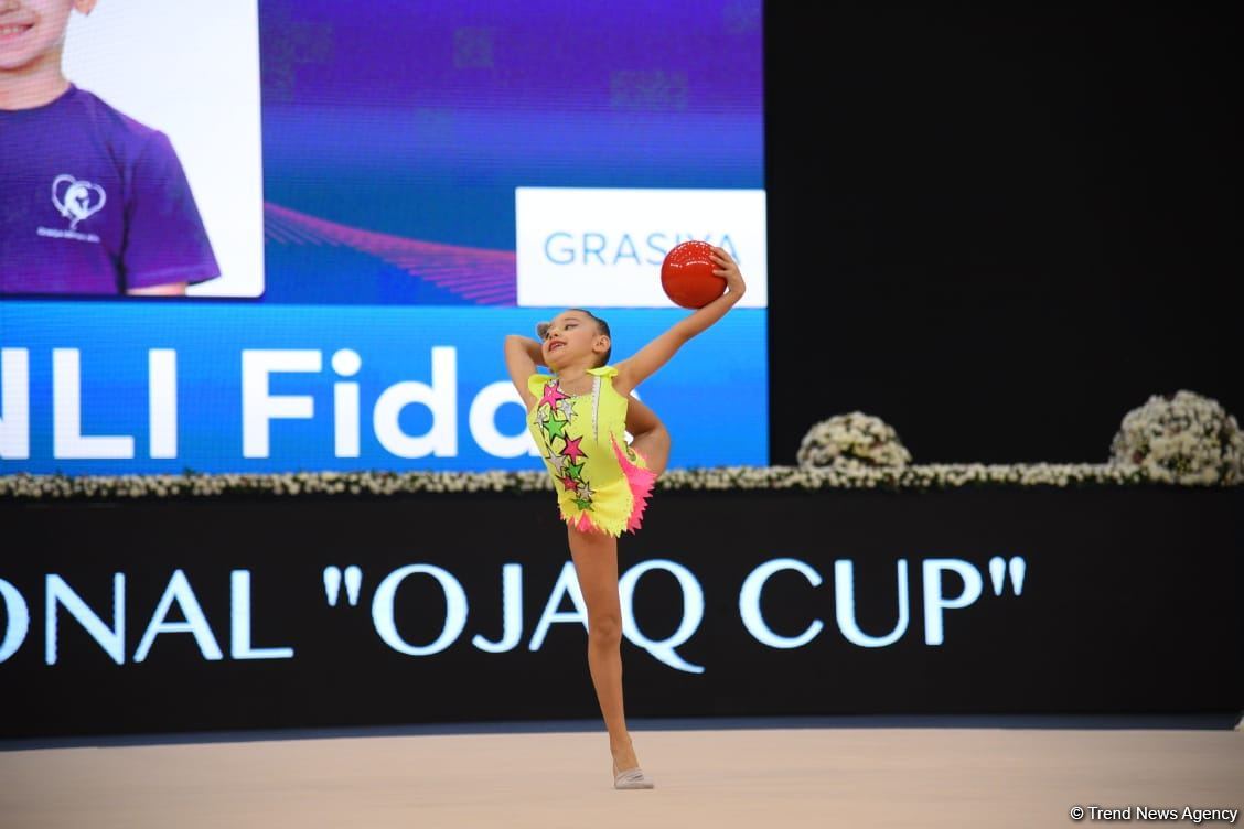 Bədii gimnastika üzrə 2-ci "Ocaq" Beynəlxalq Kubokunun yarışları başlayıb (FOTO)