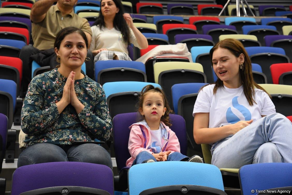 Bakıda bədii gimnastika üzrə 2-ci "Ocaq" Beynəlxalq Kubokunun təntənəli açılışı olub (FOTO)