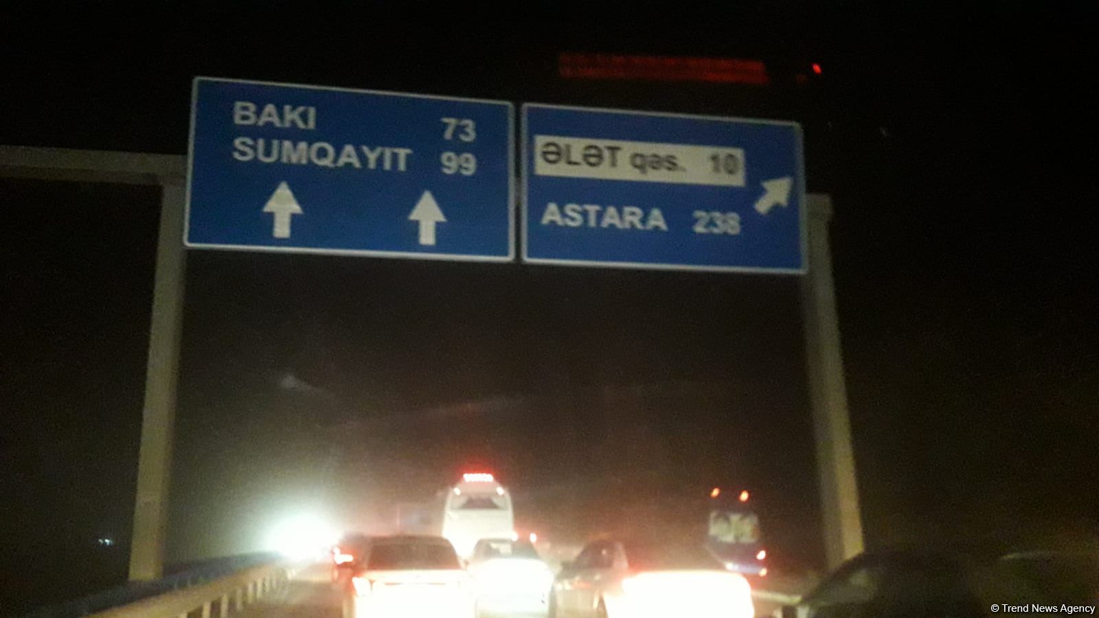 Bakı-Ələt yolunda ağır qəza: kilometrlərlə uzanan tıxac yarandı (FOTO)