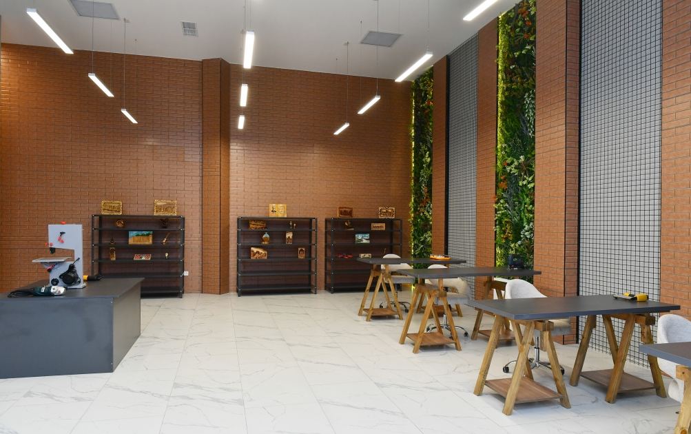 Prezident İlham Əliyev və Birinci xanım Mehriban Əliyeva İsmayıllıda  “DOST EVİ”nin açılışında iştirak ediblər (FOTO) (YENİLƏNİB)