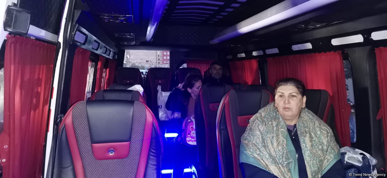 Zabux kəndinə daha 103 nəfər yola salınıb (FOTO/VİDEO)
