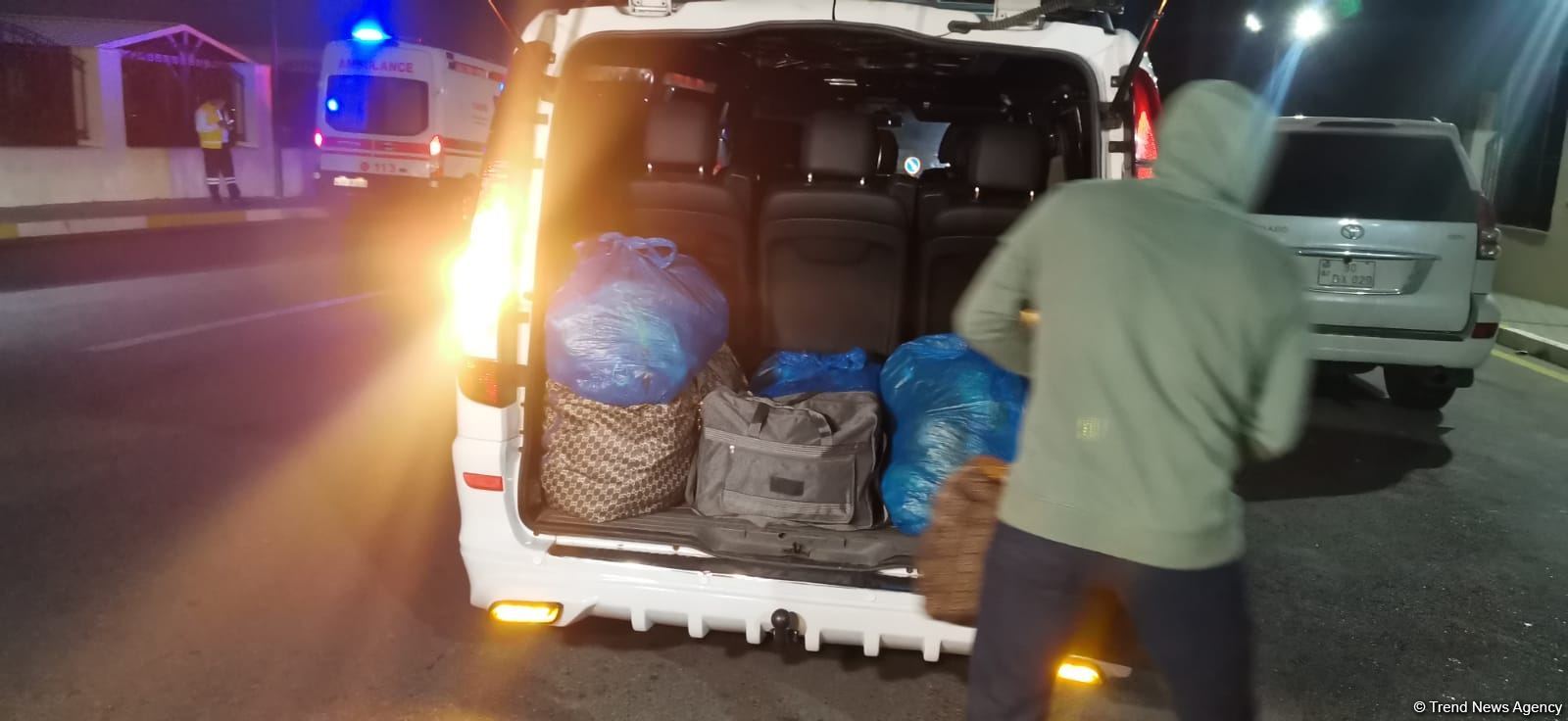 Zabux kəndinə daha 103 nəfər yola salınıb (FOTO/VİDEO)