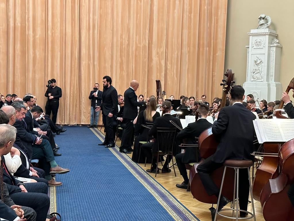 Sankt-Peterburqda Heydər Əliyevin 100 illiyi münasibətilə klassik konsert gecəsi təşkil edilib (FOTO)