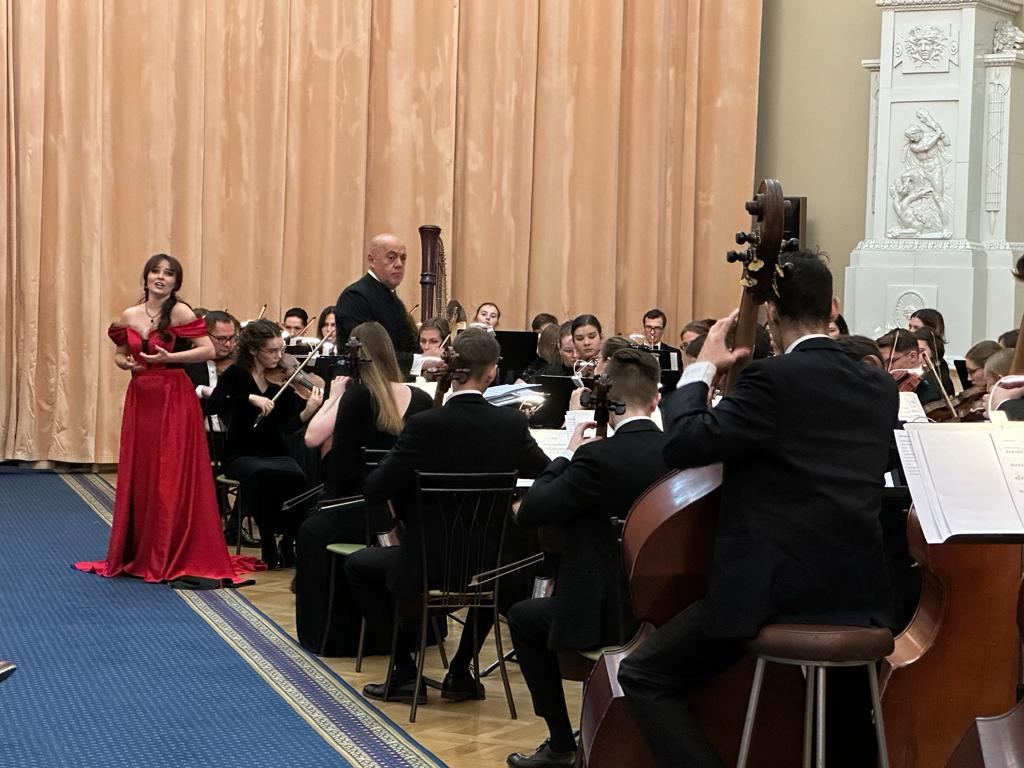 Sankt-Peterburqda Heydər Əliyevin 100 illiyi münasibətilə klassik konsert gecəsi təşkil edilib (FOTO)