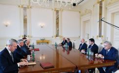 Prezident İlham Əliyev Böyük Britaniyanın dövlət katibinin müavini, Avropa və Şimali Amerika üzrə dövlət nazirini qəbul edib (FOTO) (YENİLƏNİB)