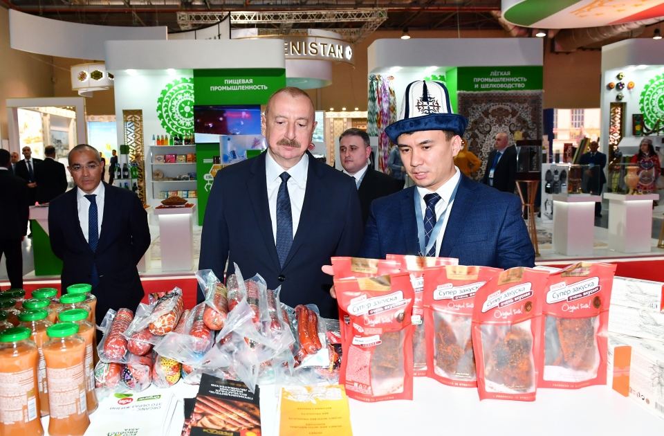 Prezident İlham Əliyev SPECA ölkələrinin sərgisinin açılışında iştirak edib (FOTO) (YENİLƏNİB)