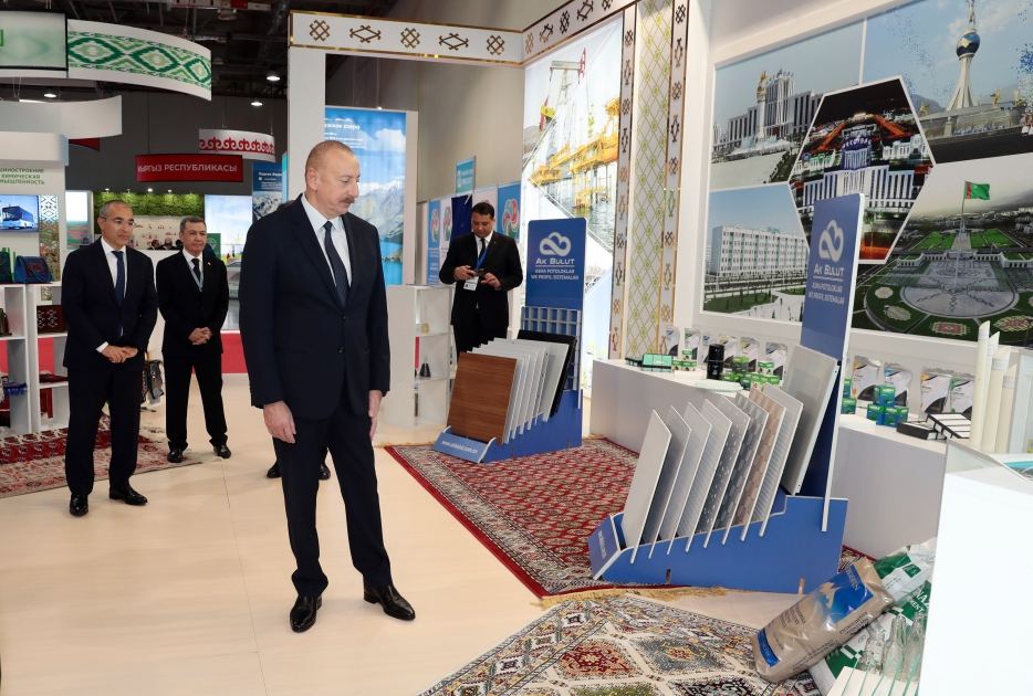 Prezident İlham Əliyev SPECA ölkələrinin sərgisinin açılışında iştirak edib (FOTO) (YENİLƏNİB)