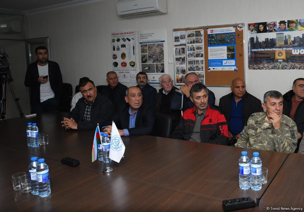 Mina qurbanları, onların ailə üzvləri və Azərbaycan vətəndaş cəmiyyəti təmsilçiləri AŞPA prezidentinə müraciət etdi (FOTO) (YENİLƏNİB)