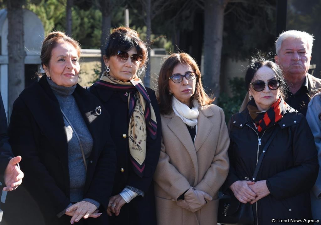 Bakıda Azərbaycan kino sənətinin görkəmli nümayəndəsi Rasim Ocaqovun xatirəsi yad edilib (FOTO)