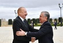 Prezident İlham Əliyev Özbəkistan Prezidenti Şavkat Mirziyoyevlə görüşüb (FOTO/VİDEO) (YENİLƏNİB)