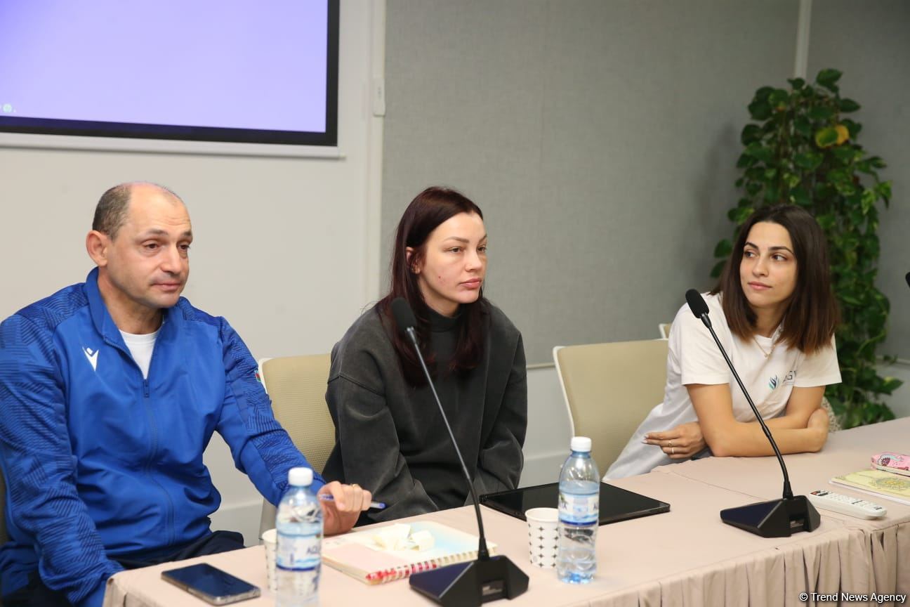 Milli Gimnastika Arenasında aerobika gimnastikası üzrə məşqçilik kursları keçirilir (FOTO)