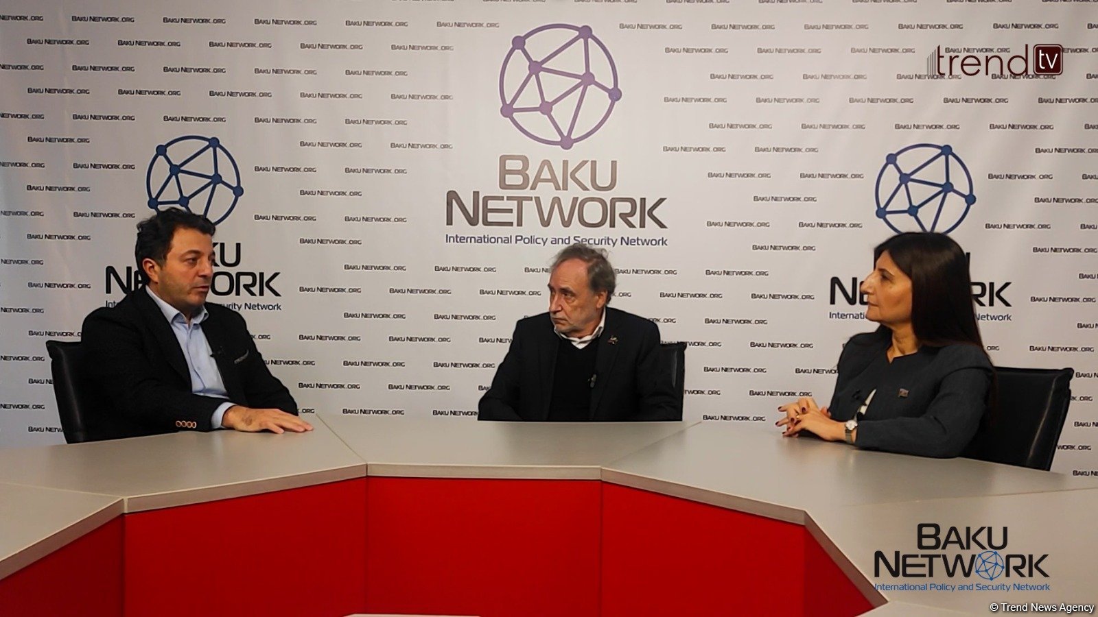 Fransa Cənubi Qafqazda nəyəsə nail olmaq istəyirsə, prioriteti Azərbaycan olmalıdır - Baku Network platformasında (FOTO/VİDEO)
