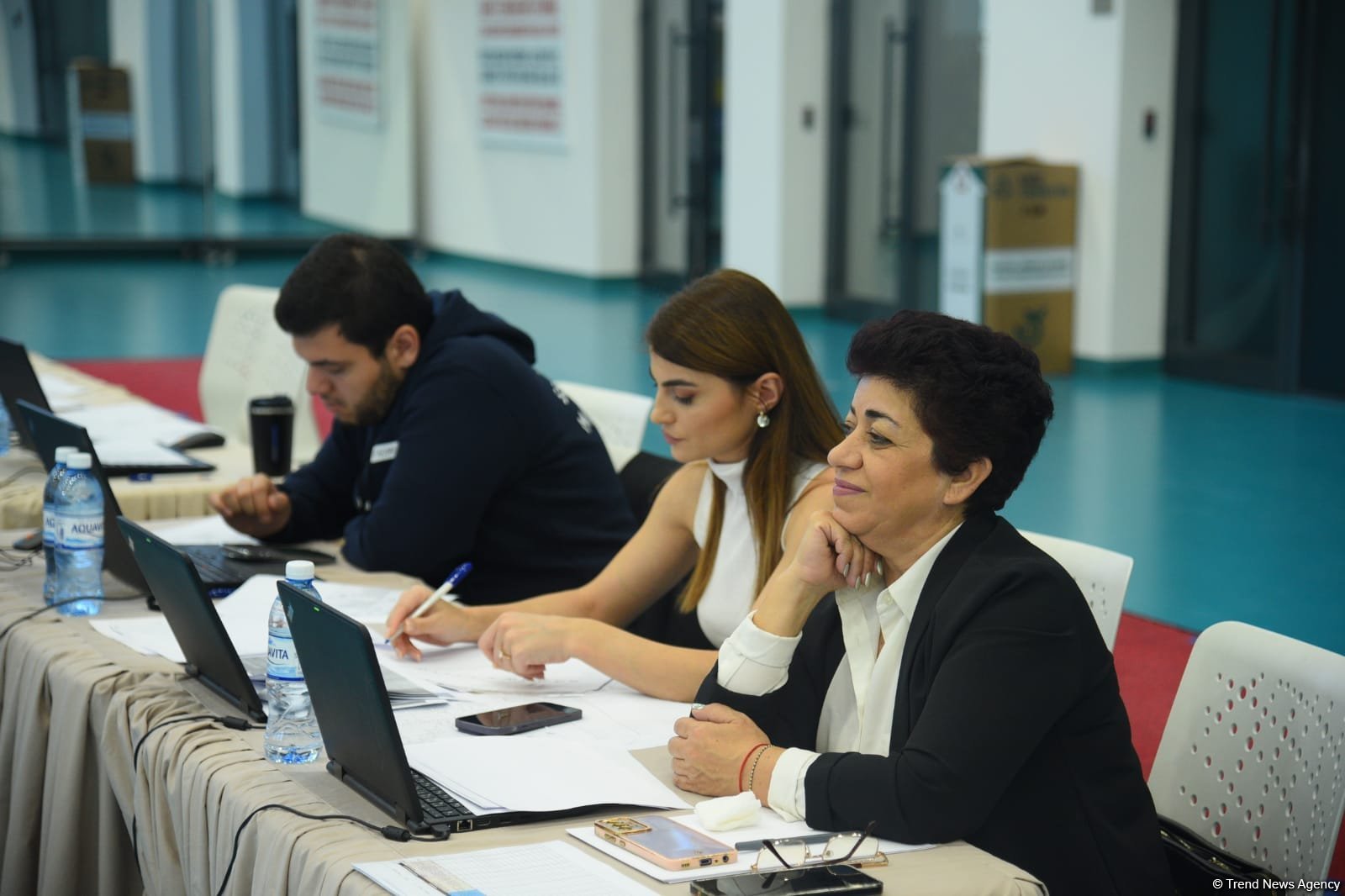 Kişi və qadın idman gimnastikası üzrə Azərbaycan çempionatları və Bakı birinciliyinin yarışlarına start verilib (FOTO)