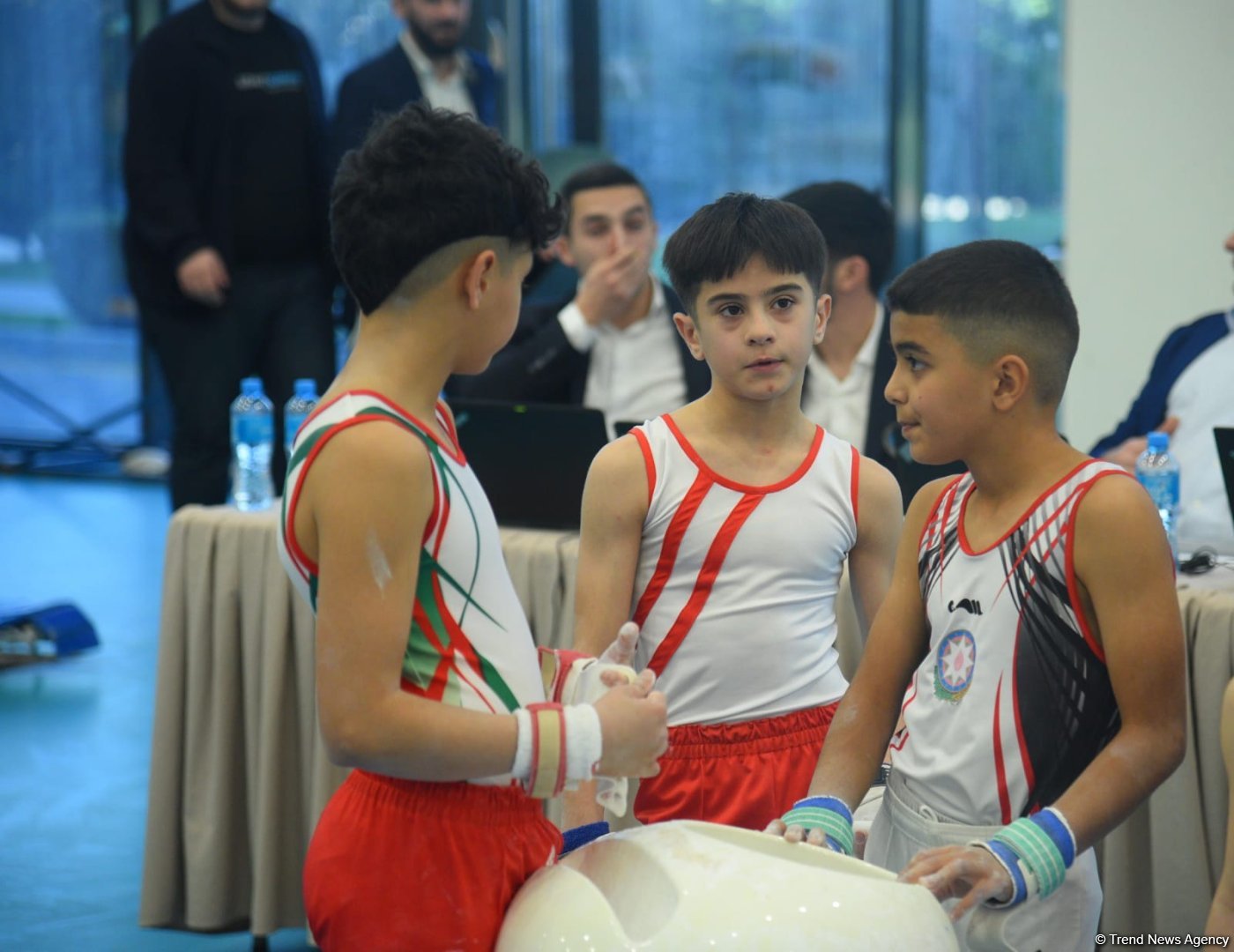 Kişi və qadın idman gimnastikası üzrə Azərbaycan çempionatları və Bakı birinciliyinin yarışlarına start verilib (FOTO)