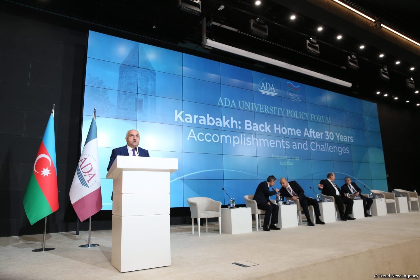 Xarici ekspertlərin iştirakı ilə Zəngilanda panel müzakirə keçirilib (FOTO)