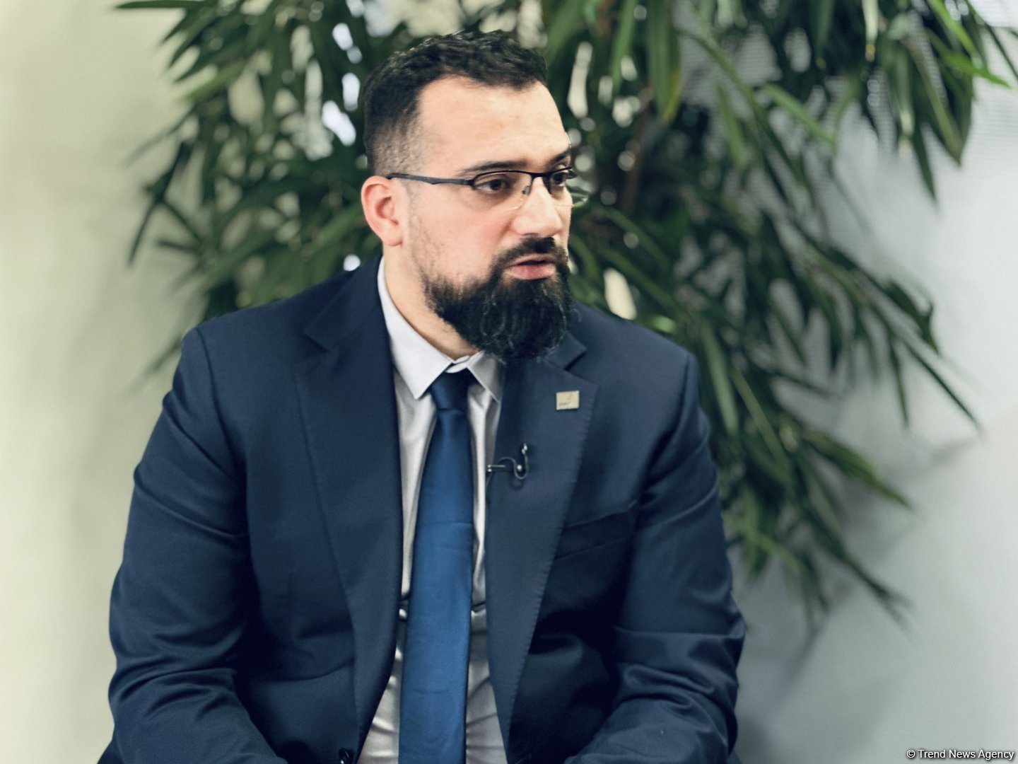 Rəqəmsal həllərin tətbiqi Azərbaycanın nəqliyyat sektorunda tariflərə təsir göstərən xərcləri optimallaşdırmağa imkan verir - Fərid Qattal (ÖZƏL MÜSAHİBƏ) (FOTO/VİDEO)