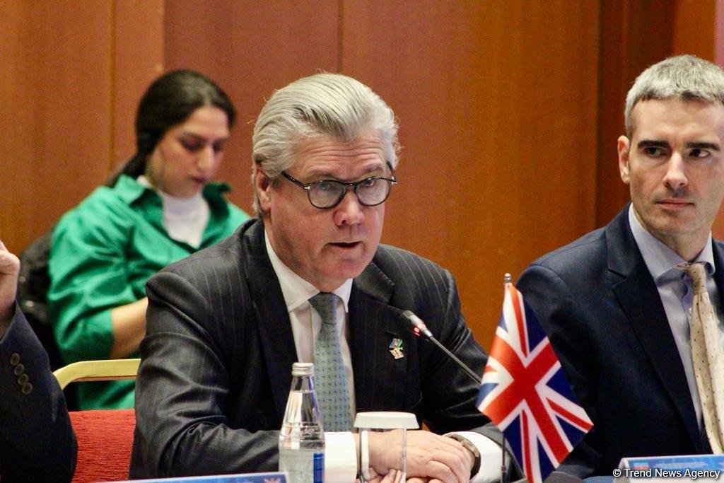 Bakıda Azərbaycanla Böyük Britaniya arasında iqtisadi əməkdaşlıq üzrə Birgə Hökumətlərarası Komissiyanın 6-cı iclası keçirilir (FOTO)