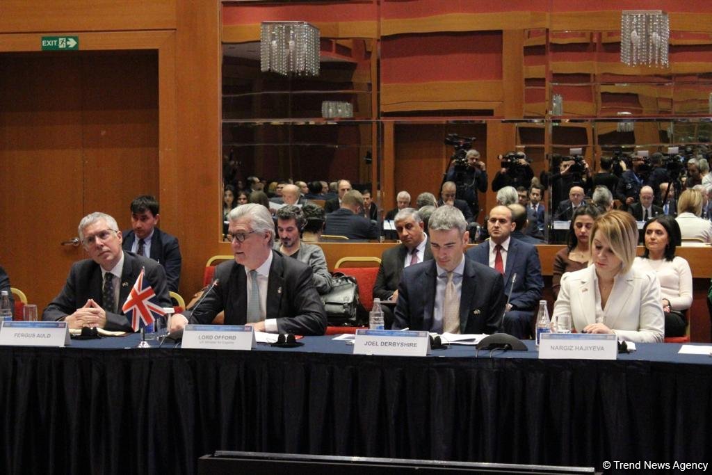 Bakıda Azərbaycanla Böyük Britaniya arasında iqtisadi əməkdaşlıq üzrə Birgə Hökumətlərarası Komissiyanın 6-cı iclası keçirilir (FOTO)