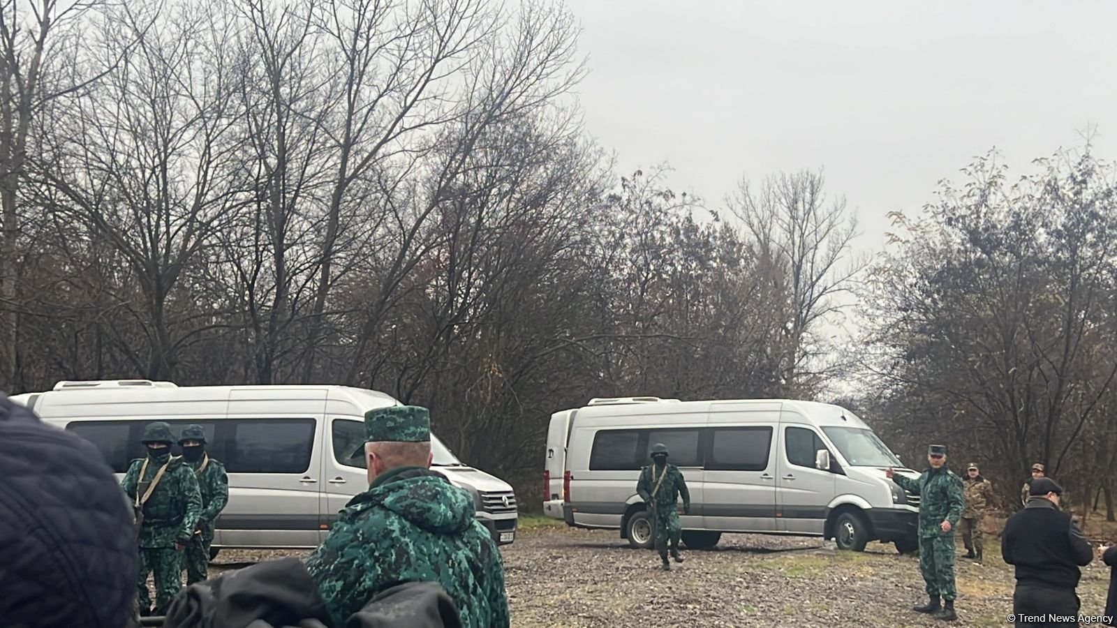 Ermənistan iki əsirimizi geri qaytardı (FOTO/VİDEO)