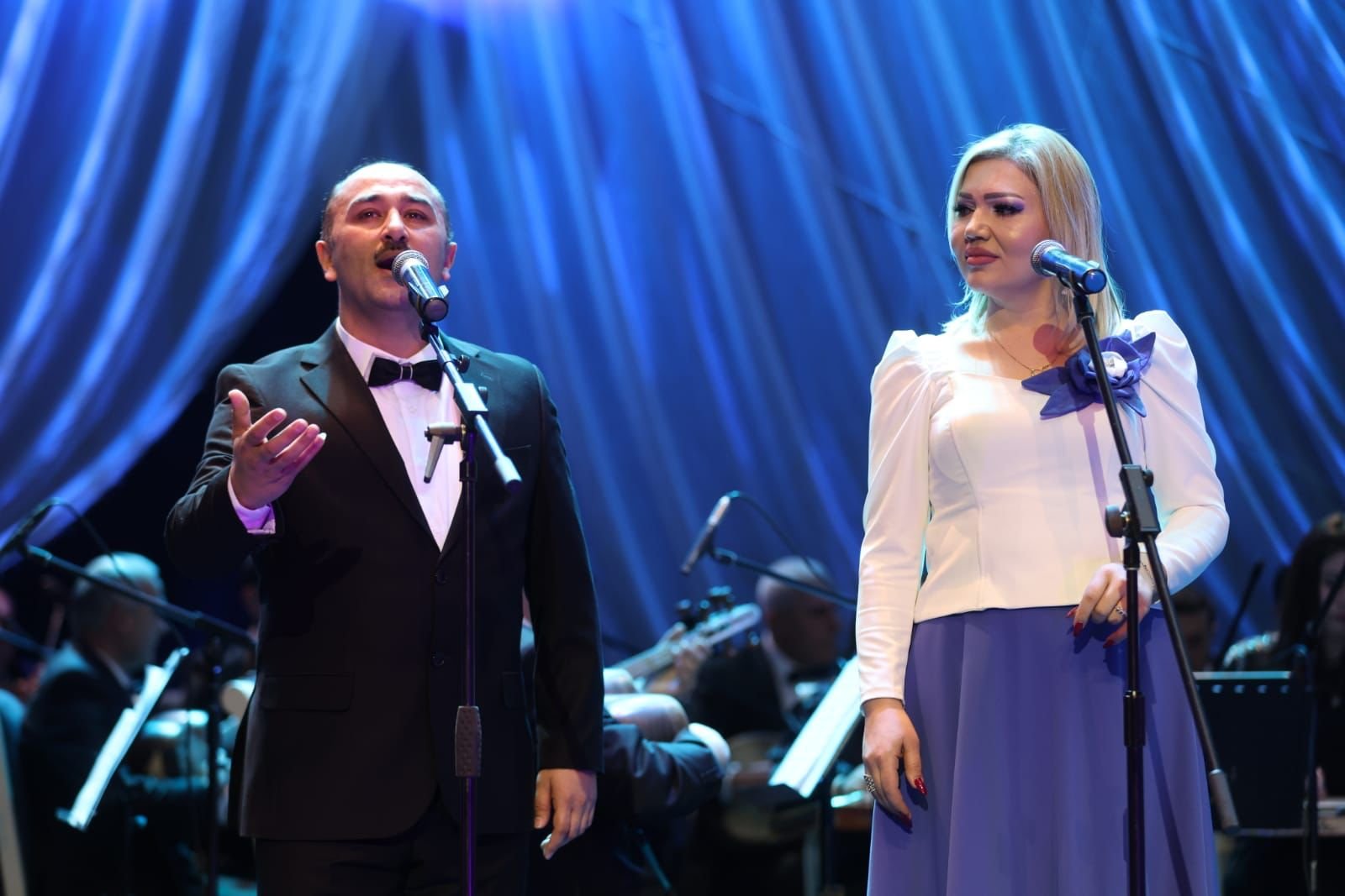 Gəncə Dövlət Filarmoniyası Rəşid Behbudovun xatirəsinə həsr olunmuş konsert proqramı təqdim etdi (FOTO)