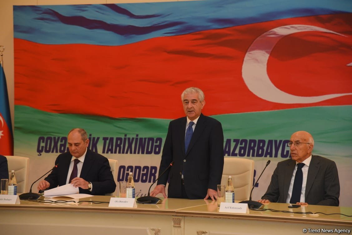 İlham Əliyevin növbədənkənar prezident seçkilərində namizədliyinin irəli sürülməsi barədə qərar yekdil qəbul edilməlidir – Əli Əhmədov