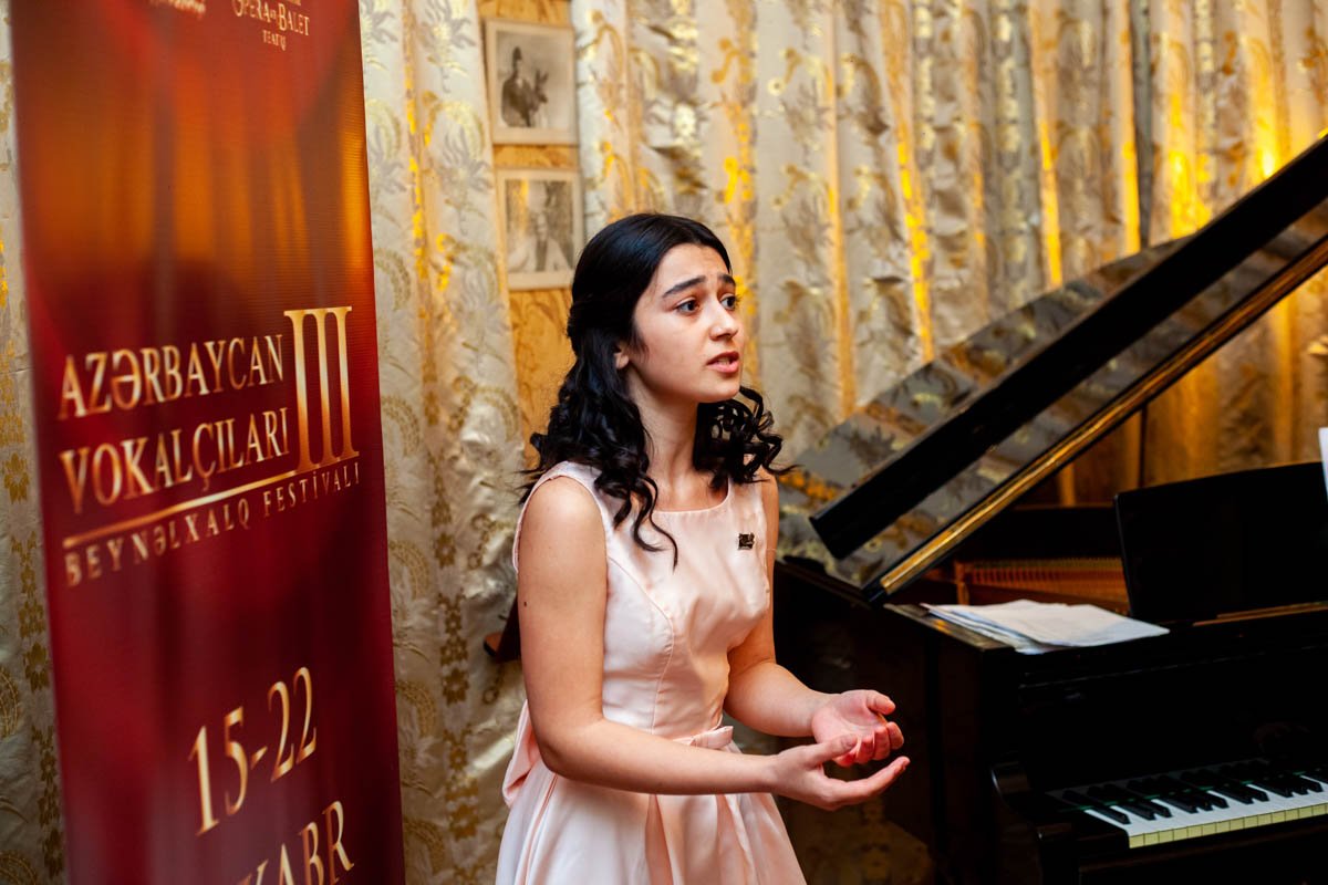 III Beynəlxalq Festivalda "Yeni vokal əsərlər"in təqdimatı oldu (FOTO/VİDEO)