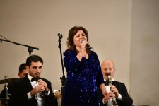 Tükəzban İsmayılovanın 100 illik yubileyinə həsr olunmuş konsert keçirilib (FOTO)