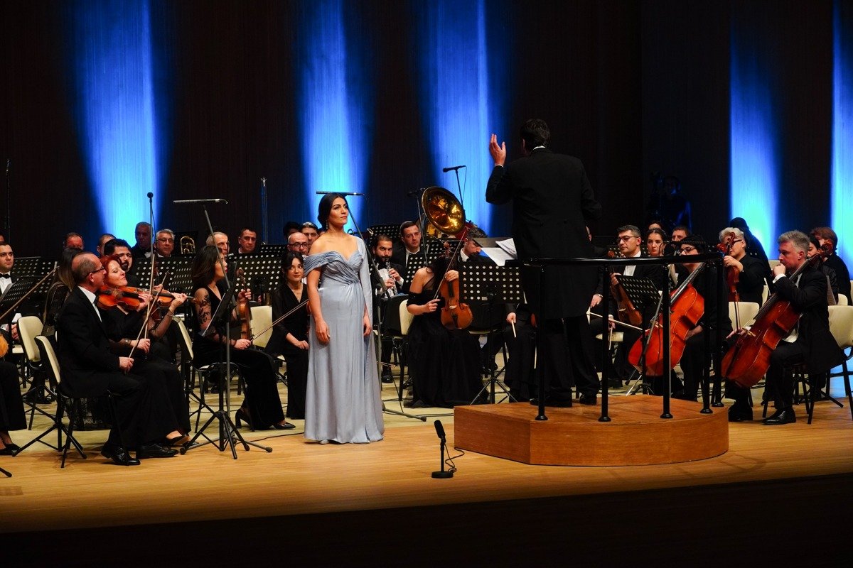 Heydər Əliyev Mərkəzində Azərbaycan Vokalciları III Beynəlxalq Festivalının  təntənəli bağlanış mərasimi keçirilib (VİDEO/FOTO)
