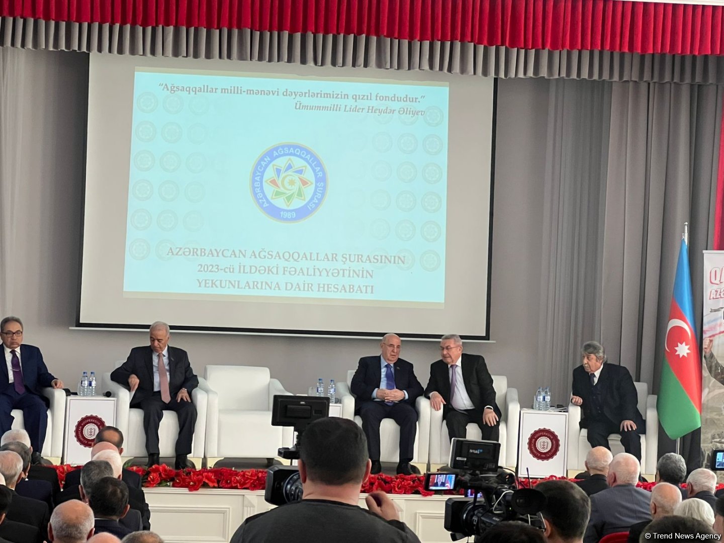 Biz xoşbəxt insanlarıq ki, xalqımızın, dövlətimizin bu xoşbəxt günlərini görmək nəsibimiz oldu - Azərbaycan Ağsaqqallar Şurası