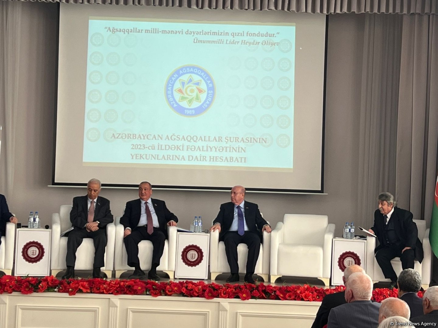 Biz xoşbəxt insanlarıq ki, xalqımızın, dövlətimizin bu xoşbəxt günlərini görmək nəsibimiz oldu - Azərbaycan Ağsaqqallar Şurası