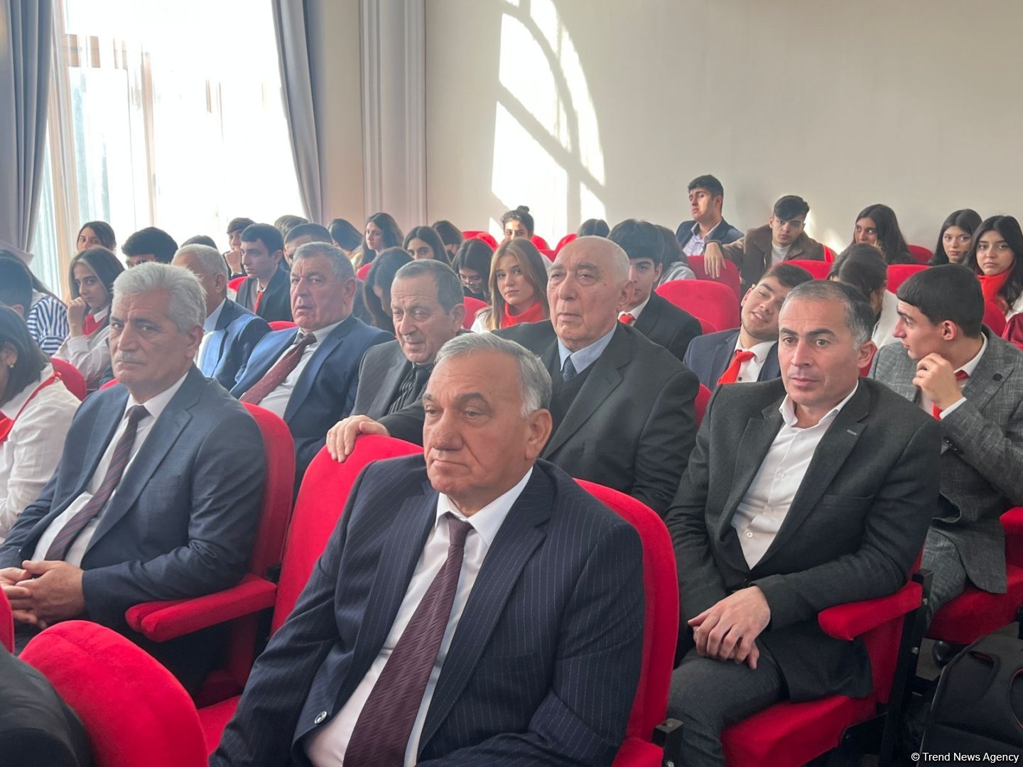 Biz xoşbəxt insanlarıq ki, xalqımızın, dövlətimizin bu xoşbəxt günlərini görmək nəsibimiz oldu - Azərbaycan Ağsaqqallar Şurası