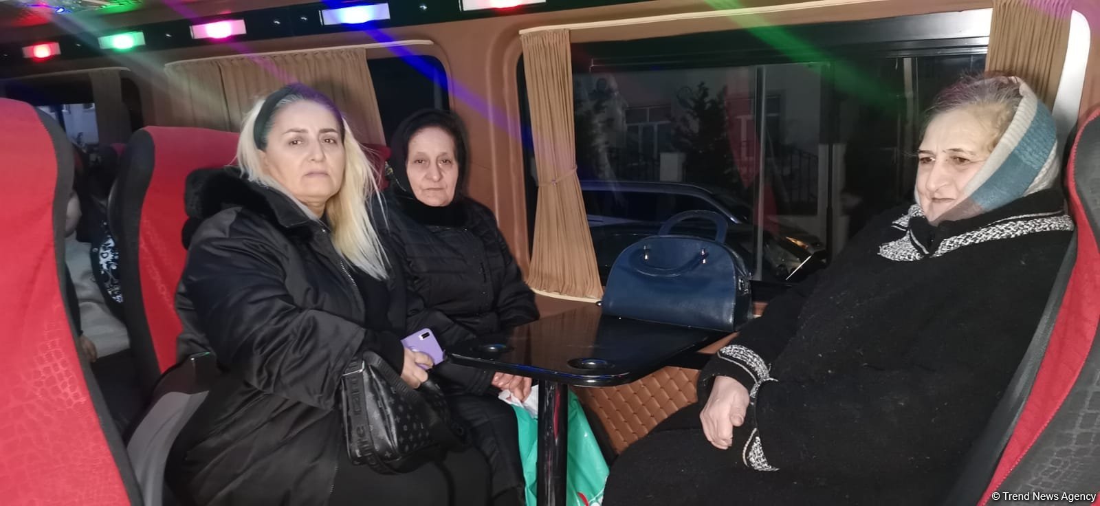 Laçın şəhərinə növbəti köç karvanı yola düşüb (FOTO)